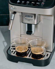 De’Longhi Magnifica Evo Fully Automatic Espresso Machine with LatteCrema Milk System – ECAM29043SB