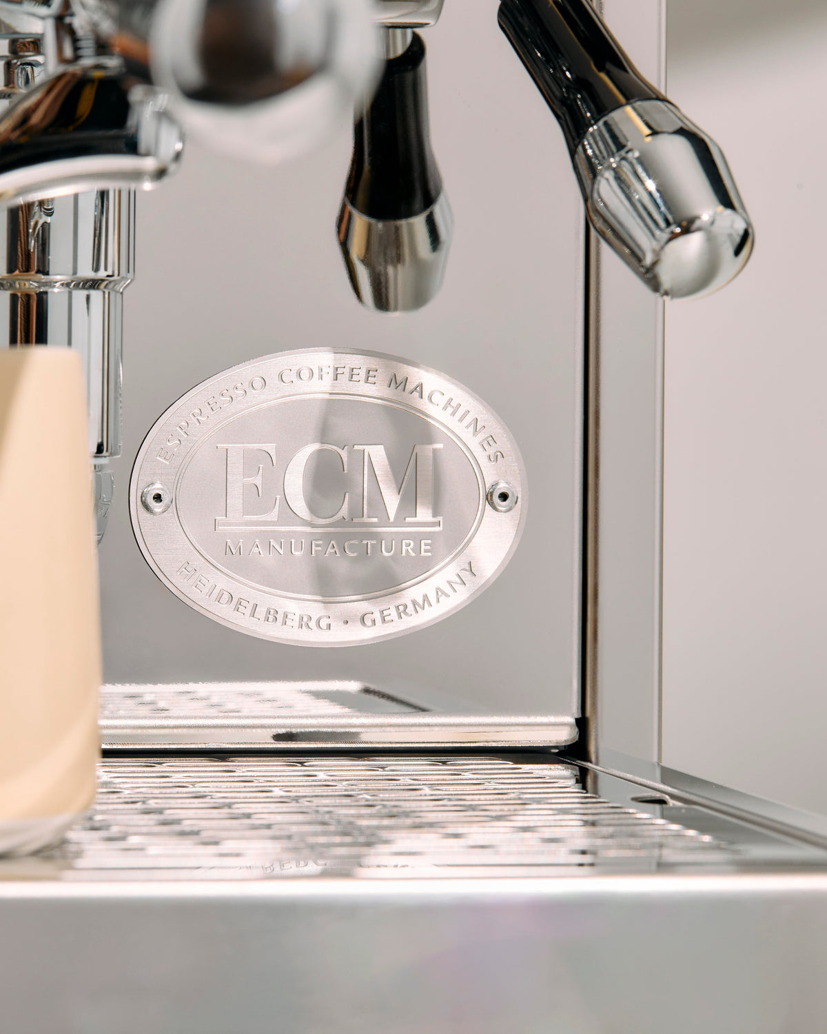 ECM Mechanika Slim PID Heat-Exchange Espresso Machine