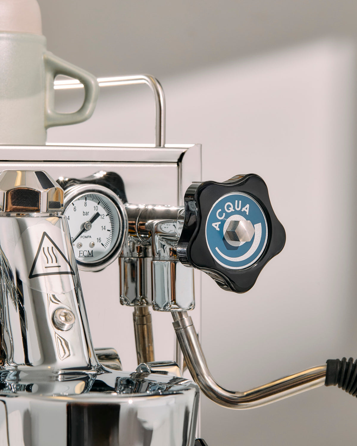 ECM Mechanika Slim PID Heat-Exchange Espresso Machine