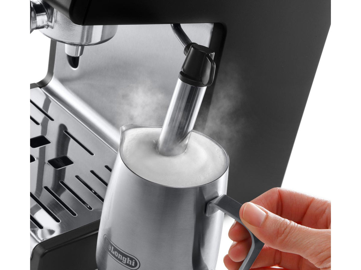De’Longhi ECP3420 Manual Espresso Machine with 15-Bar Pump