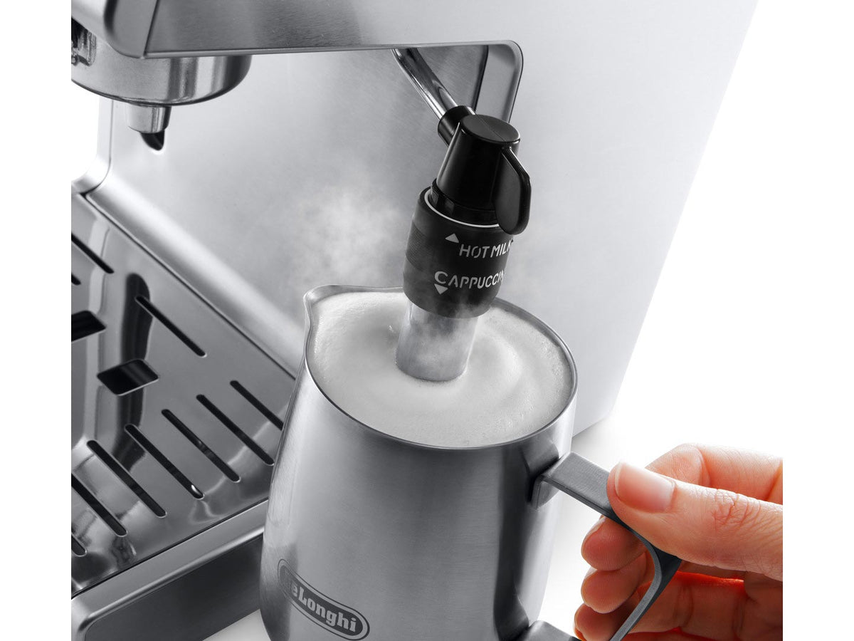 De’Longhi ECP3630 Manual Espresso Machine with 15-Bar Pump and Stainless Steel Boiler