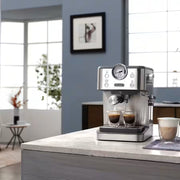 De’Longhi Classic Manual Espresso Machine