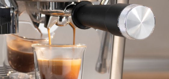 De’Longhi La Specialista Prestigio Semi-Automatic Espresso Machine with Built-In Grinder