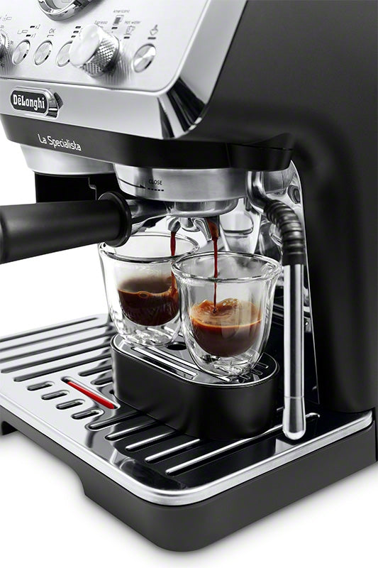 De’Longhi La Specialista Arte Semi-Automatic Espresso Machine with Built-In Grinder – EC9155MB