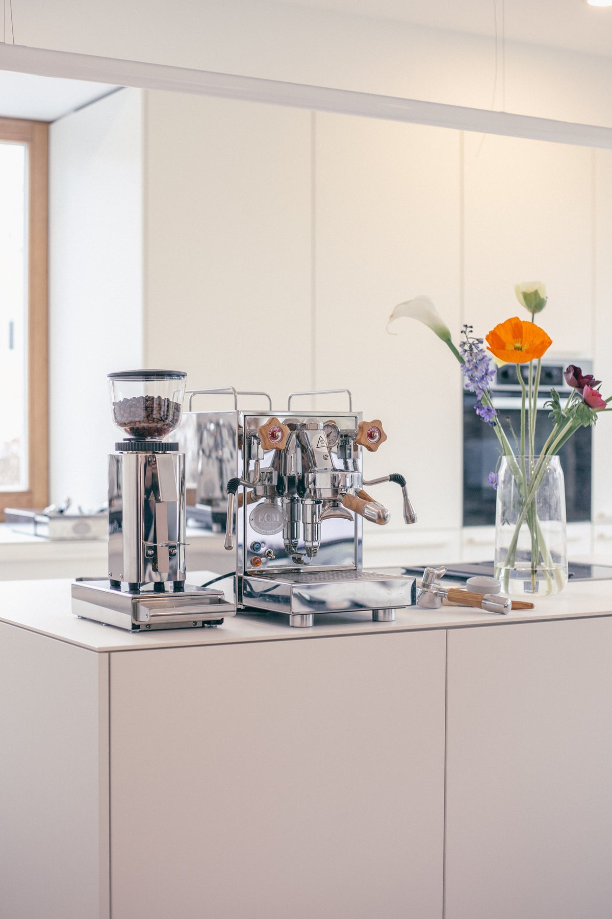 ECM Olive Wood 58mm Bottomless Portafilter in Chrome-Plated Brass