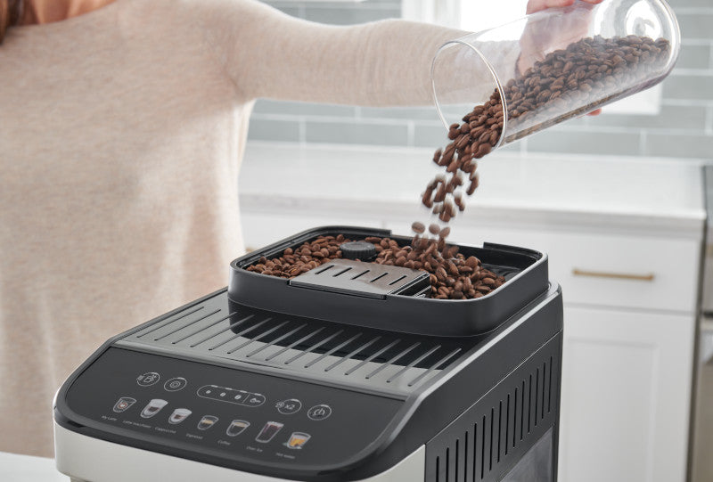 De’Longhi Magnifica Evo Fully Automatic Espresso Machine with LatteCrema Milk System – ECAM29084SB