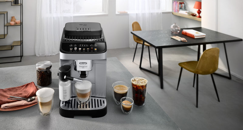 De’Longhi Magnifica Evo Fully Automatic Espresso Machine with LatteCrema Milk System – ECAM29084SB