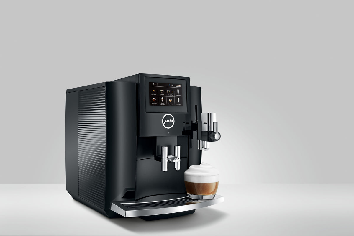 JURA S8 Fully Automatic Espresso Machine with Aroma G3 Grinder