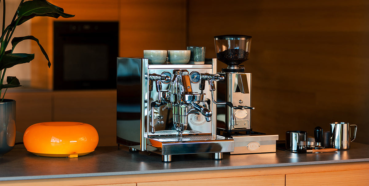 ECM Technika VI PID Heat-Exchange Espresso Machine with Rotary Pump