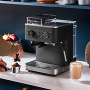 KitchenAid Semi-Automatic Espresso Machine with Burr Grinder and 15-Bar Pump – Cast Iron Black – KES6551BK